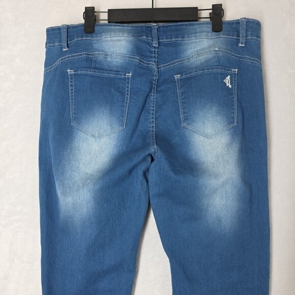 VIP JEANS Womens Size 16 Tall (Actual 35x30) Skinny Whiskering  EUC - Picture 5 of 12